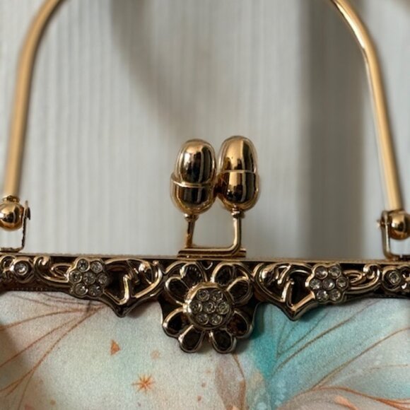 NWOT Satin whimsical print with girl and cat Crossbody Purse Bag Novelty - Picture 5 of 6